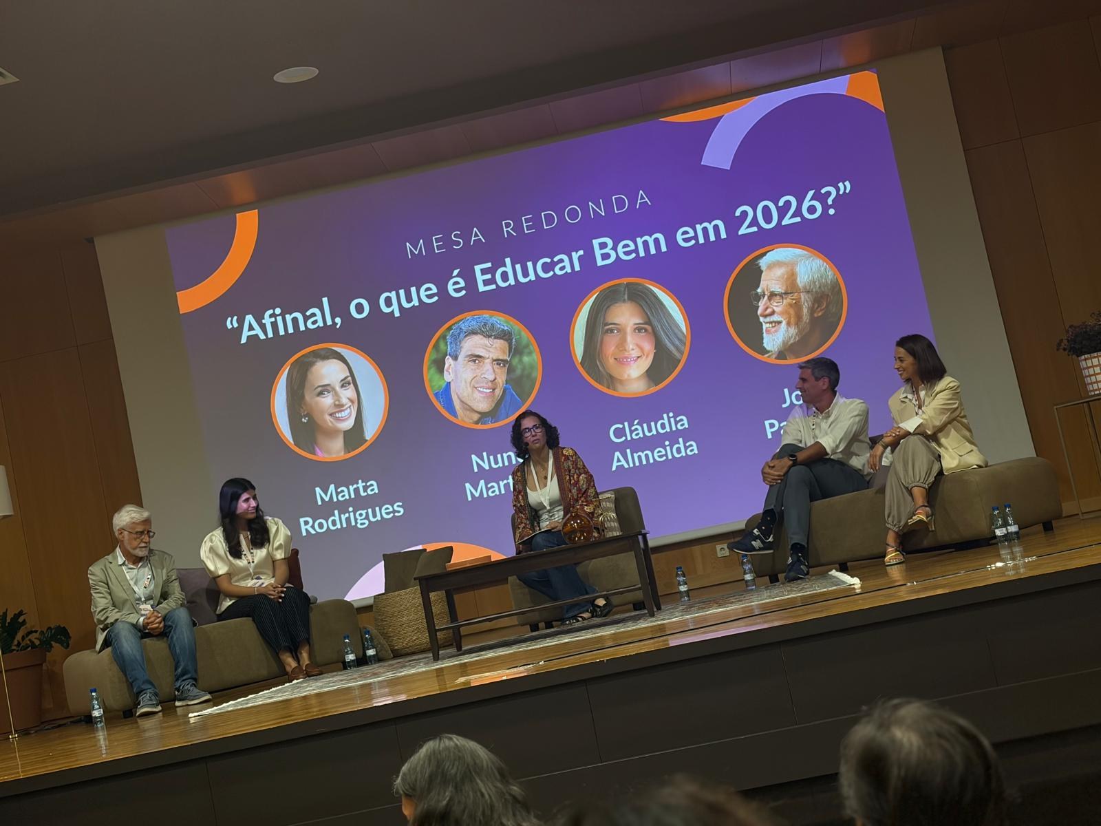 Mesa-redonda Afinal, o que é Educar Bem em 2026?